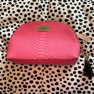 VS faux leather snakeskin pink makeup dome travel bag